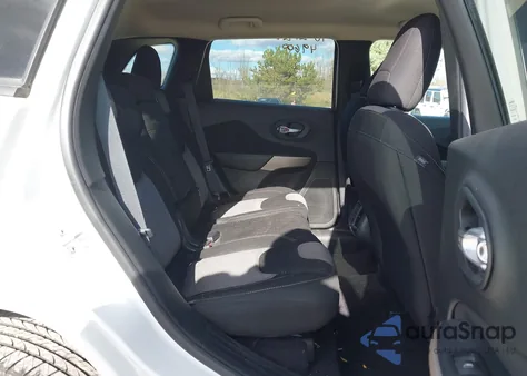 2017 Jeep Cherokee Sport 4X4 from USA, damaged, VIN 1C4PJMAS6HW622744